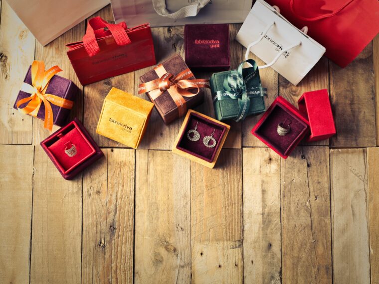 Raty 0% - czy na pewno są darmowe? Oblicz ratę w kalkulatorze