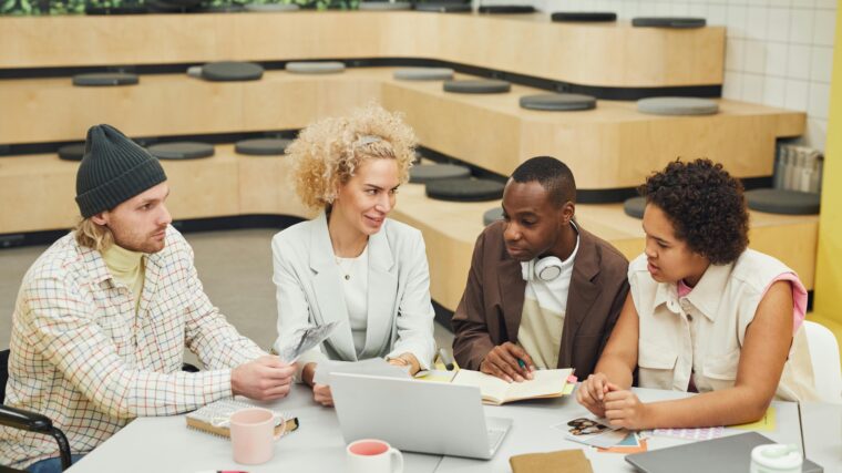 Kredyt obrotowy czy inwestycyjny dla firm?